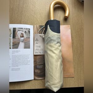 Jilly Box Navy Umbrella with Wooden Handle